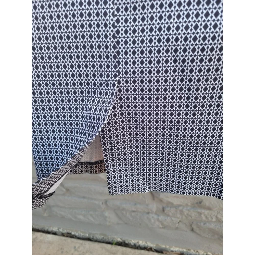 NWT Soho Apparel Black & White High Waisted Geometric Pencil Skirt Size Small
